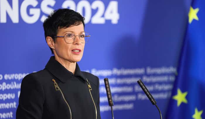 Kos: Next months, determining for Kosovo, region countries
