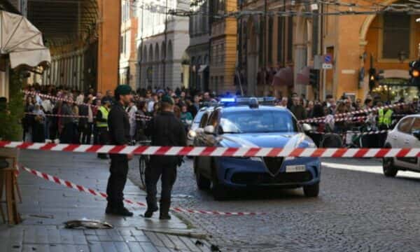 20-year-old Albanian dies tragicly in Italy, hit by car after going out to establish triangle