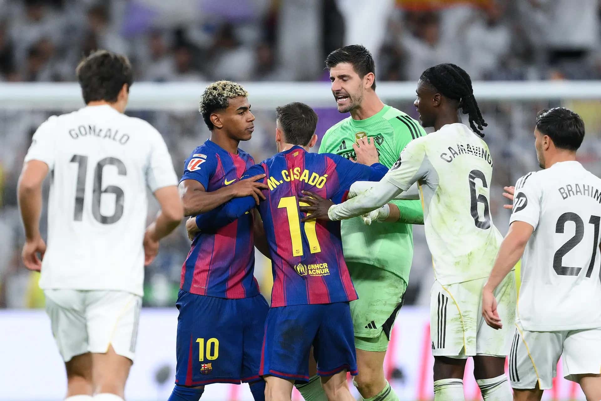 Protests in Barcelona raise the alarm before El Classico, are the events of the match threatened?