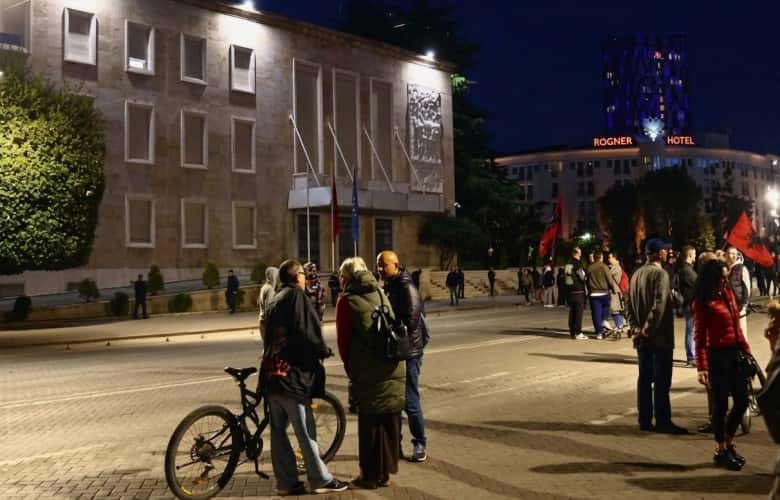 Protests in Tirana for the 17th day, students march towards prime minister and call for Rama’s departure