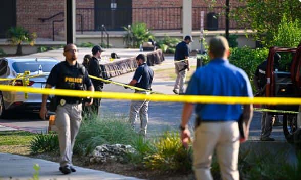 Gunshots near a university campus in Florida, 11 injured, among them six minors