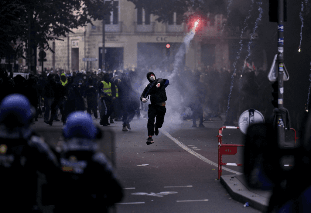 France, violence damage during protests could amount to hundreds of millions of euros