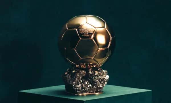 Who chooses the Golden Ball winners? How Votes Work for Each Prize