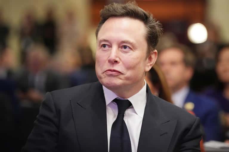 Musk: SpaceX limited Ukraine’s access to Starlink after their army violated service conditions