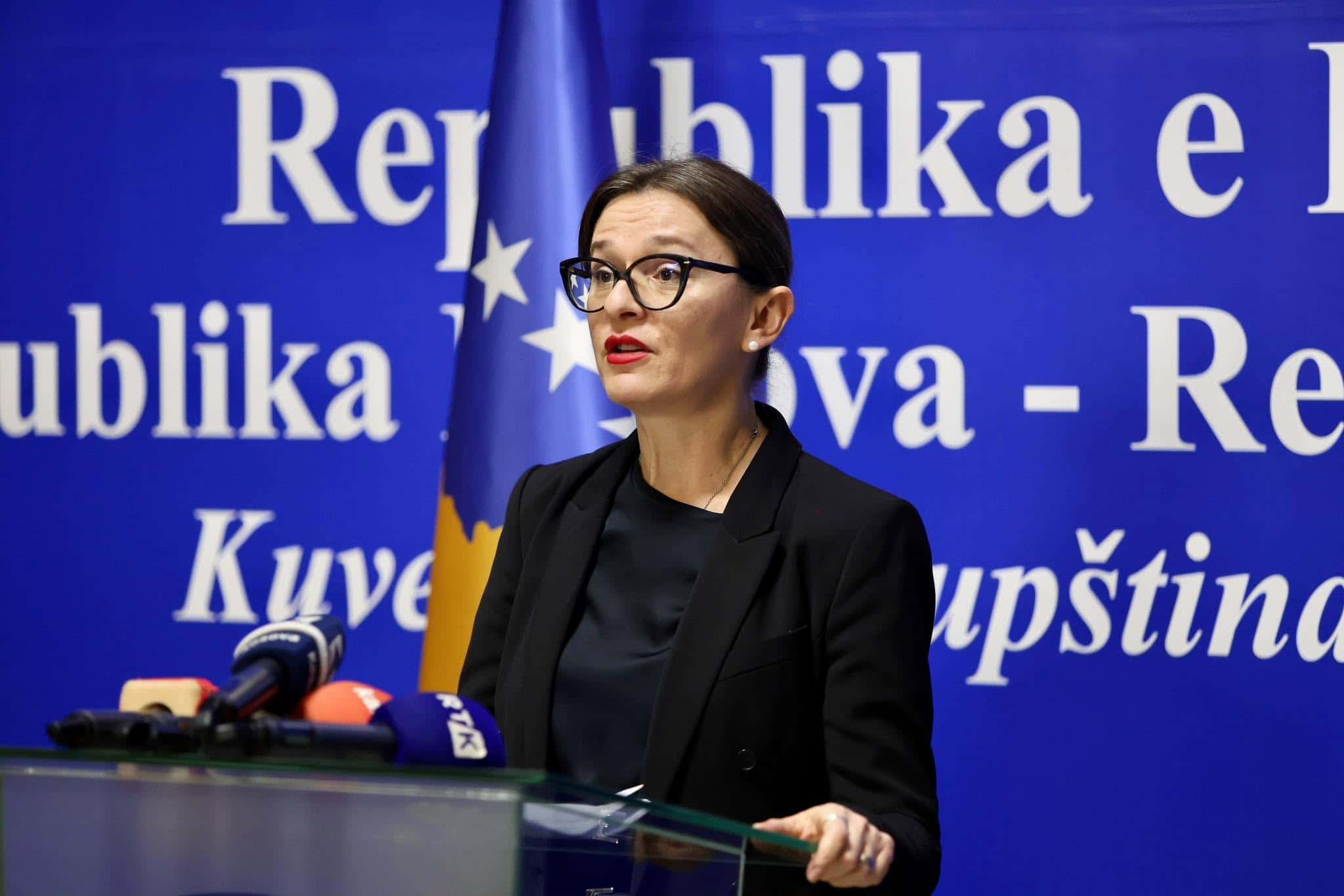Hoxha’s resignation does not house Svechla, Kabashi-Ramaj wants the removal of two ministers