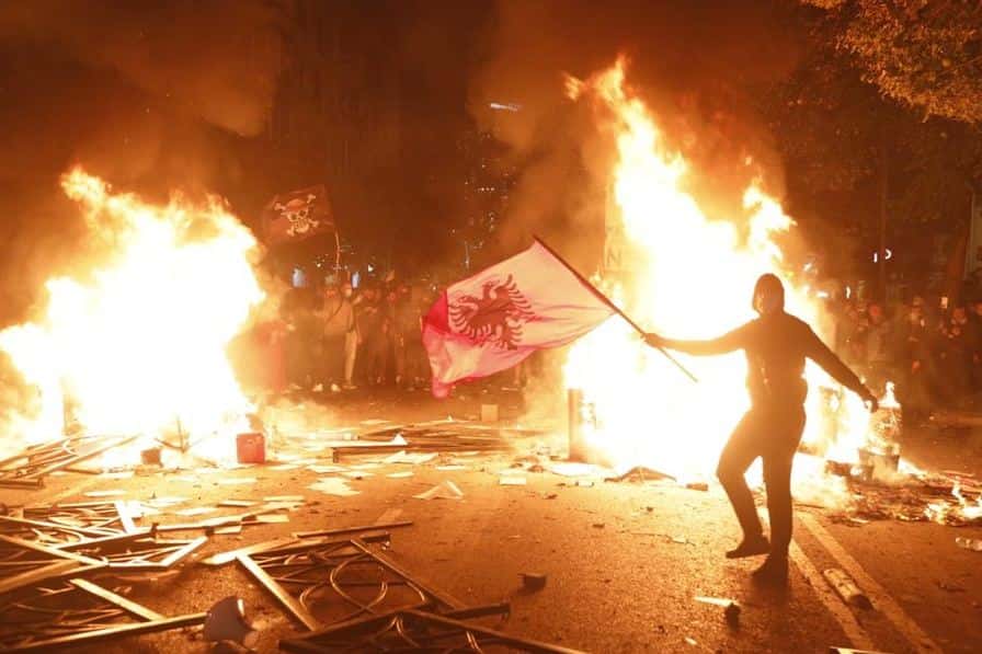 12th Day of Protests, students from across the country gather in Tirana