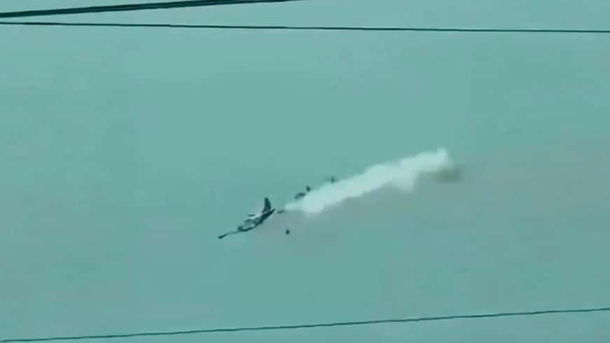 Two military planes crash during training in the Philippines, losing four pilots ‘ lives
