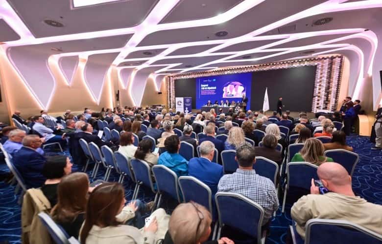 V Convention III of Medicine puts promotion and education in focus