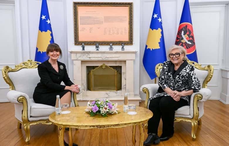 President Shiroka Pula awaits former President Atifete Jahjaga at meeting