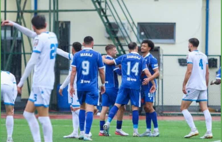 Light and Pristina win in the twelfth lap of Superleague