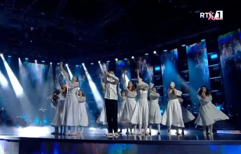 Final night begins at the RTK Song Festival Kosovo Accords ) LEVES