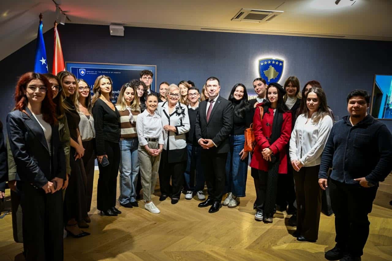President Shiroka Pula meets Wednesday in Hungary, calls for investment in Kosovo