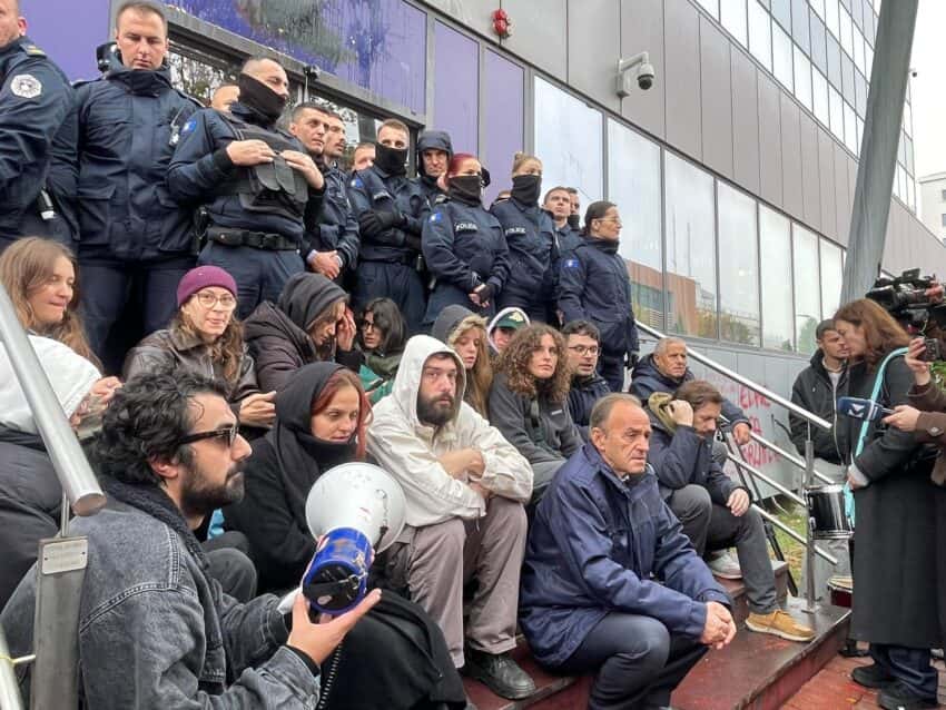 Protesters wait before Government for response to demands following Arlinda Zekaj assassination