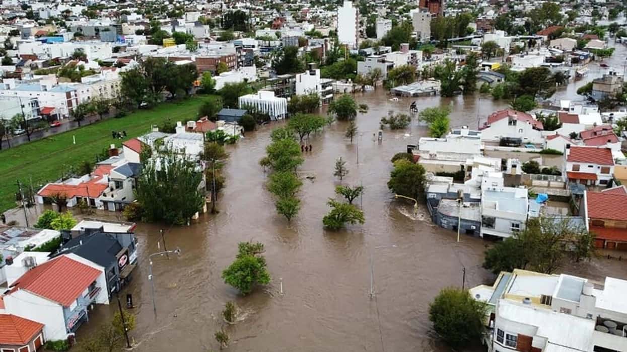 Floods in Argentina, two dead and over 2,000 evacuated persons