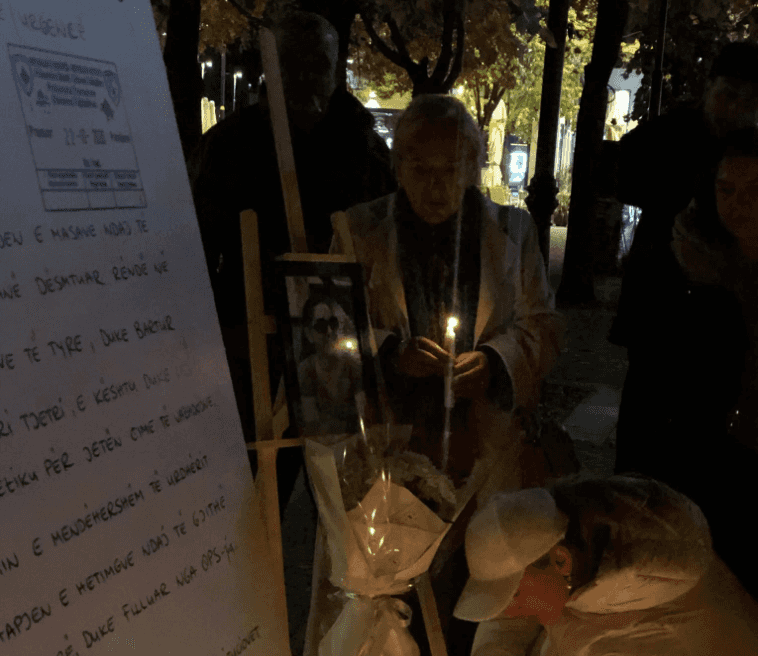 Citizens light candles in Pec in memory of Arlinda Zekaj