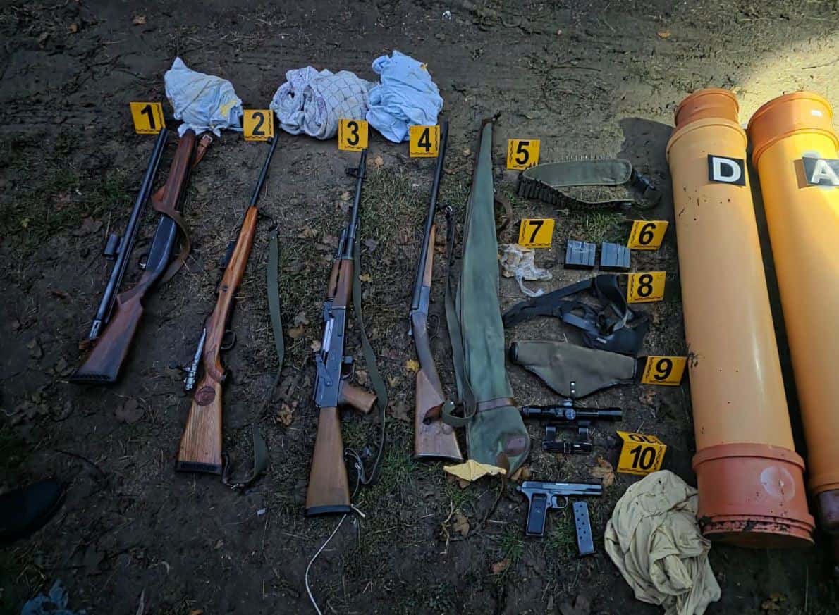 Weapons arsenal discovered in a barn in Zubin Potok, police seized rifles, automatic weapons, guns and bullets