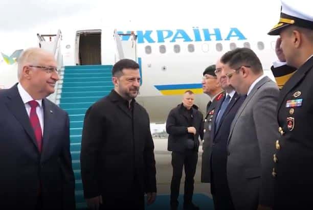 Zelensky arrives in Istanbul, expected to meet with Erdogan