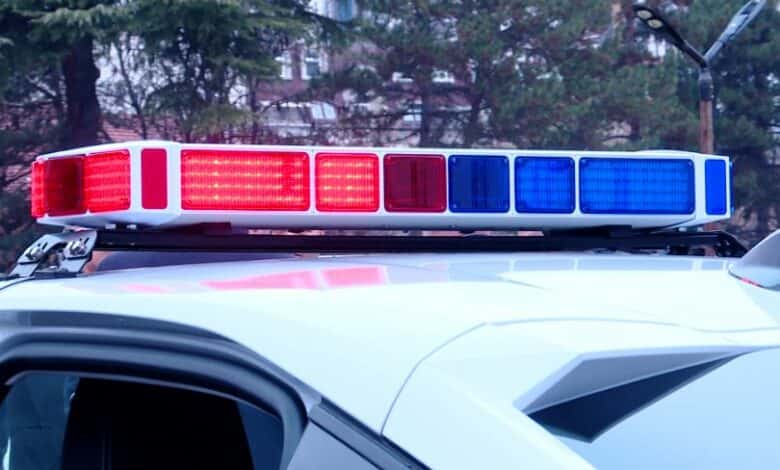 Two persons physically assault two policemen in Pristina, sent to maintenance