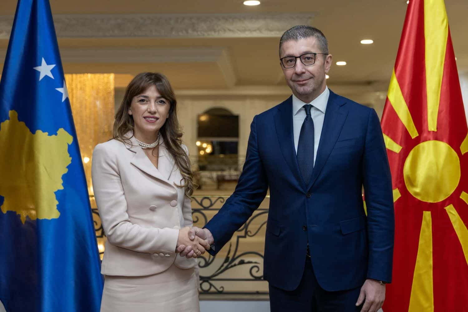 Mickoski expects Haxhiu: We talked about advancing co-operation and strengthening relations between the two countries