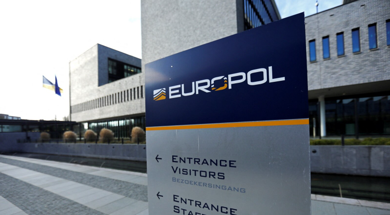 EUROPOL shënjestron propagandën online të Gardës Revolucionare të Iranit EUROPOL shënjestron propagandën online të Gardës Revolucionare të Iranit