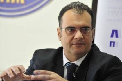 Veliçkovski: Nëse LSDM nuk i mbështet amendamentet kushtetuese, Siljanovska-Davkova ose 150.000 qytetarë mund t’i propozojnë ato