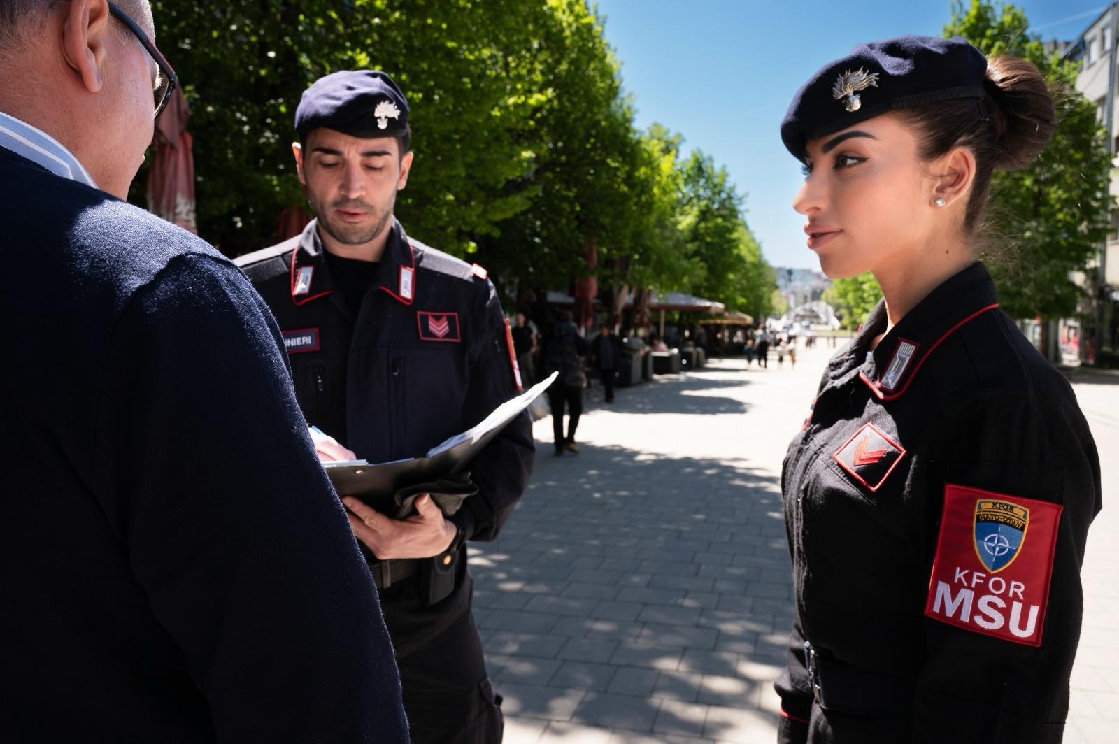 Carabinierët italianë njoftojnë për patrullime në Mitrovicën e Veriut: Mbështetje për lëvizjen e lirë të të gjithëve