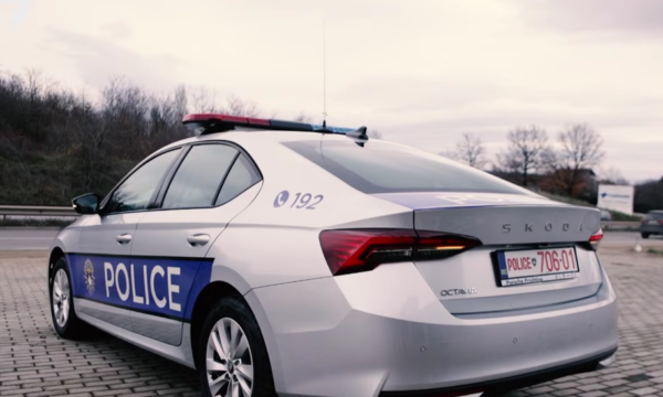 Policia e gjen në Deçan një person të zhdukur muajin e kaluar në Leposaviq Policia e gjen në Deçan një person të zhdukur muajin e kaluar në Leposaviq