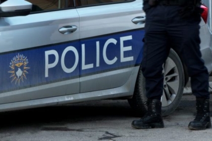 Tre persona arrestohen në Suharekë për privim të kundërligjshëm nga liria