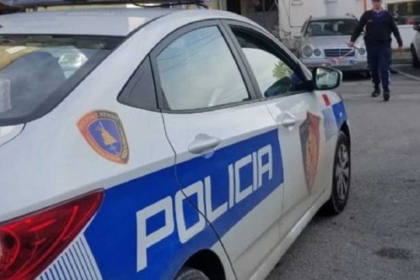 Konsiderohet me rrezikshmëri të lartë, Gjykata lë në burg 44-vjeçarin në Durrës, përplasi makinën e policisë nën ndikimin e alkoolit