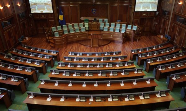 “Kandidimi i personave me aktakuza aktive nuk përçon mesazh të mirë”
