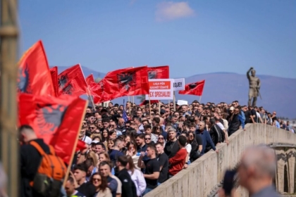 OVL UÇK mbështet protestën e studentëve shqiptarë në RMV: Bashkohuni me ta