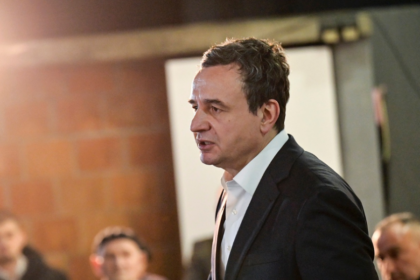 Kurti në Han të Elezit: Mos me t’u njoftë fitorja e mos me t’u pranu rezultati tregon që i kemi disa sfida si shoqëri