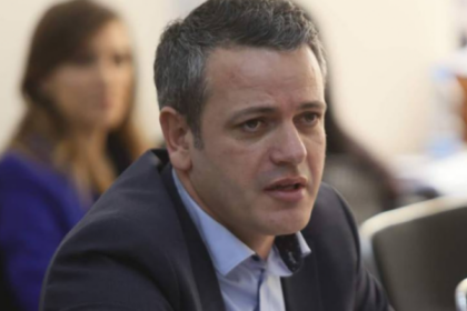 Arben Gashi: Nuk është lidership kur Kryeministri s’paraqitet para drejtësisë, e kryetari i komunës refuzon të dëshmojë për një incident