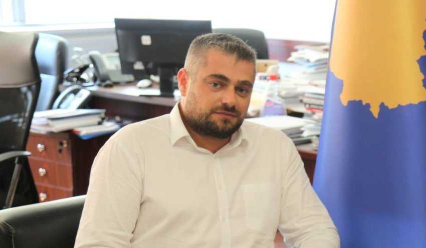 Çka tha për fatin e pandriçuar të Ukshin Hotit djali i tij Andini?