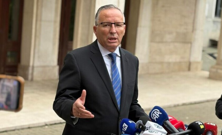 Bedri Hamza akuzon Qeverinë se po e provokon Drenicën me Njësi Speciale: Ndalu, Albin! Bedri Hamza akuzon Qeverinë se po e provokon Drenicën me Njësi Speciale: Ndalu, Albin!