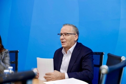 Hamza prezanton sloganin e fushatës së PDK-së: Stop Krizës. Ndrysho Kosovën!