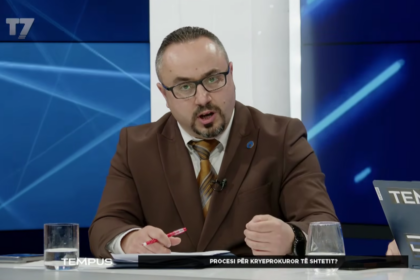 Krasniqi për procesin e Kryeprokurorit të Shtetit: Qalaj i dërgoi letër Presidentes në emrin e tij personal, kërkova të trajtohet në Këshill