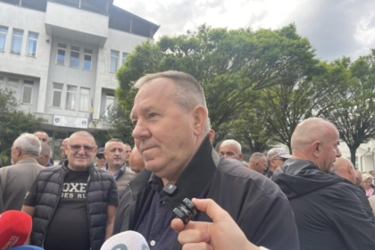 Kryetari i Veteranëve: Nëse Sami Lushtaku arrestohet me dhunë, do të përgjigjemi njëjtë