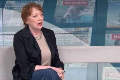 “Po vepron si huligan”, Riha: Vuçiq në mbrojtje, duke zhvilluar luftë psikologjike me të gjithë