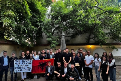Ndalimi i studentëve shqiptarë në kufi, Meidani: Cenohet fryma europiane e rajonit
