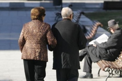 Shqiptarët në Zvicër edhe më tutje do të dalin në pension me 65 vjet
