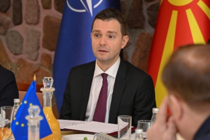 Mucunski në takim me euroambasadorët: Reformat dhe integrimi i vendit në BE mbeten prioritet