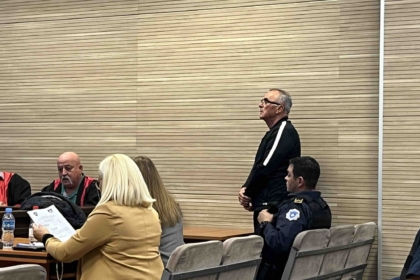 Gjykimi ndaj Pantiq e Zariq, dëshmitarja tregon se si ia vranë nëntë familjarë para syve të saj përfshirë një 16-vjeçar