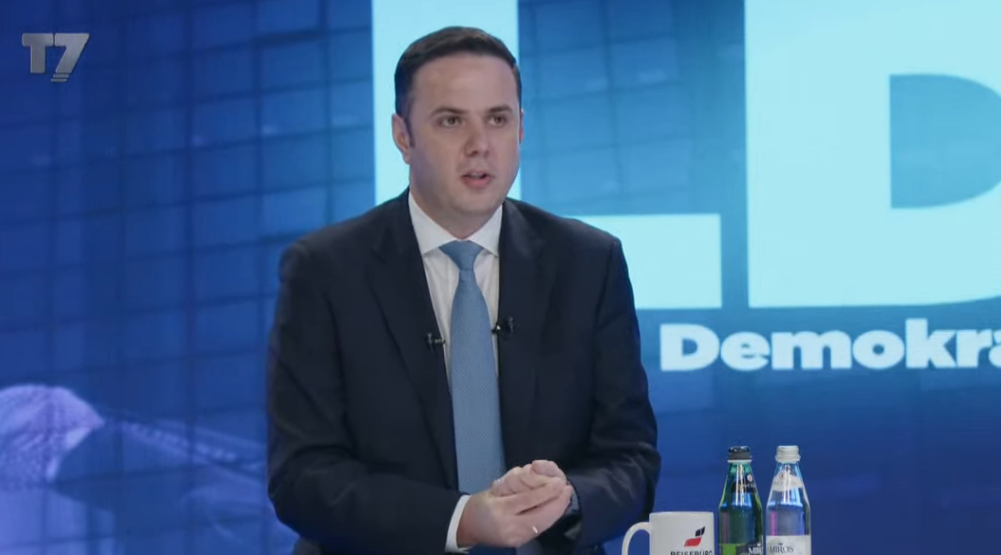 Abdixhiku: Me Vjosa Osmanin kemi pasur dallime gjatë këtyre 5 viteve, por kurrë nuk kam besuar që ajo është e dëmshme për Kosovën
