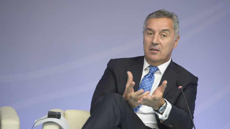 Gjukanoviq: Qarqe nga Beogradi tentuan ta destabilizonin Kosovën dhe ta komprometonin KFOR-in Gjukanoviq: Qarqe nga Beogradi tentuan ta destabilizonin Kosovën dhe ta komprometonin KFOR-in