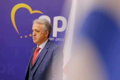 Hamiti: Kosovën e ka katandisur Qeveria e Vetëvendosjes, jo opozita