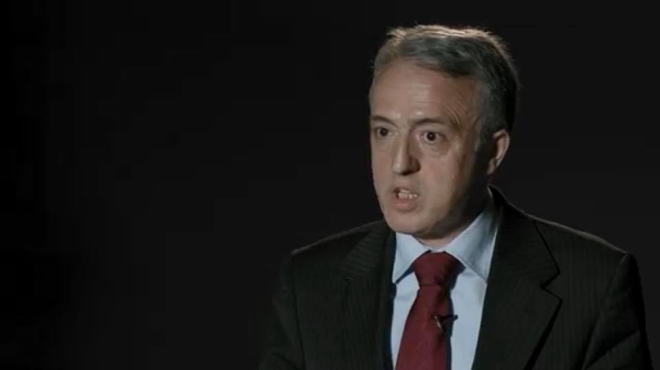 Hamiti: Jemi nënkampionë për varfëri në Evropë në kohën kur demagogu Kurti dhe VV-ja propagandojnë prosperitet dhe begati Hamiti: Jemi nënkampionë për varfëri në Evropë në kohën kur demagogu Kurti dhe VV-ja propagandojnë prosperitet dhe begati