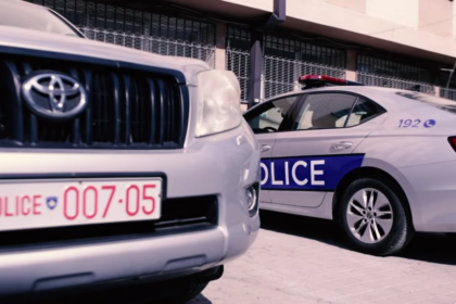 Vdekje 31-vjeçarit në Vushtrri, që ra nga objekti, Policia: Është iniciuar rast rrezikimi i sigurisë në vendin e punës
