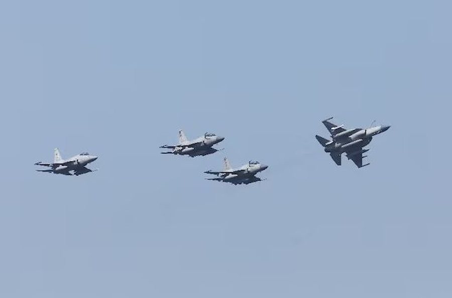 Pakistani dërgon 8 mijë trupa dhe skuadrilje avionësh luftarakë në Arabinë Saudite