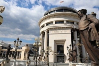 Prokuroria ende pa raport nga Ministria e Shëndetësisë për operacionet e dyshimta
